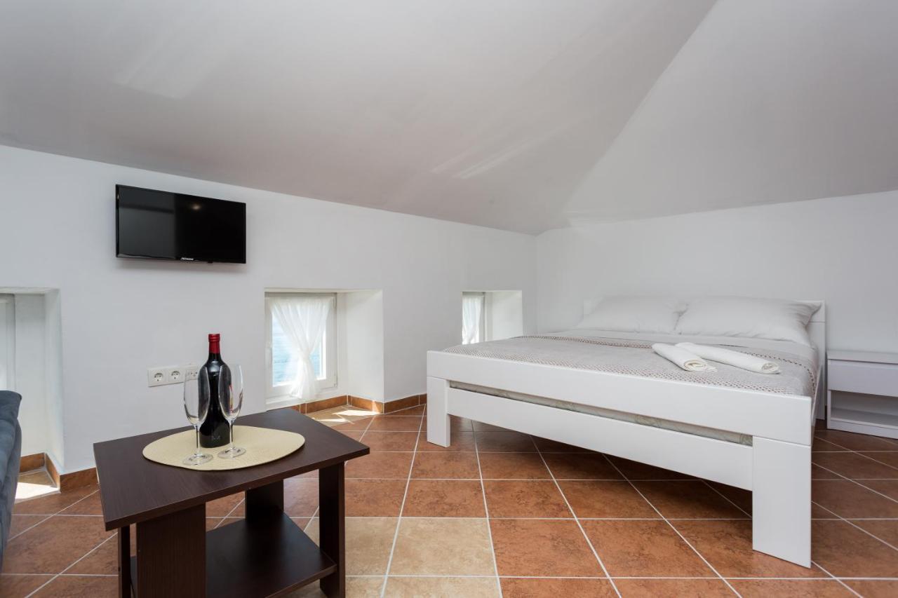 Apartmani Obala Baška Exterior foto